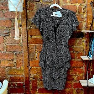 Vintage black and white polka dot dress. Size 4/6.